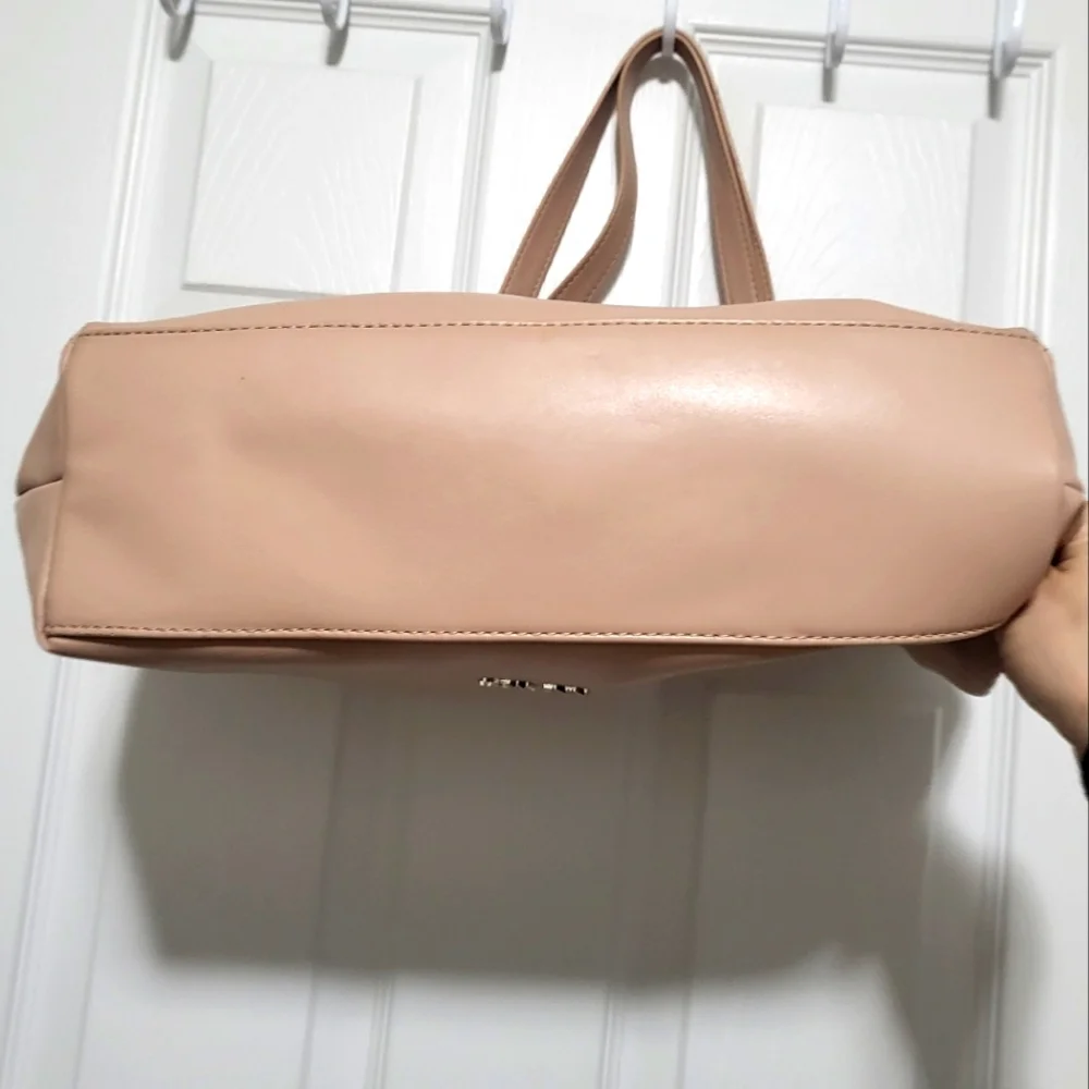 Nine West tote - Picture 6 of 12